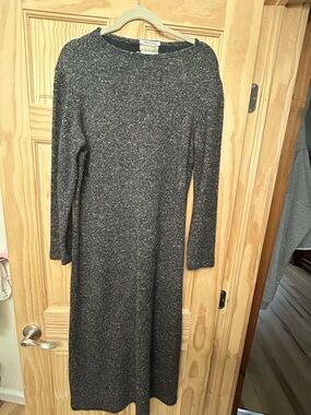 The Territory Ahead Metallic Gray Knit Long-Sleeve Midi Dress